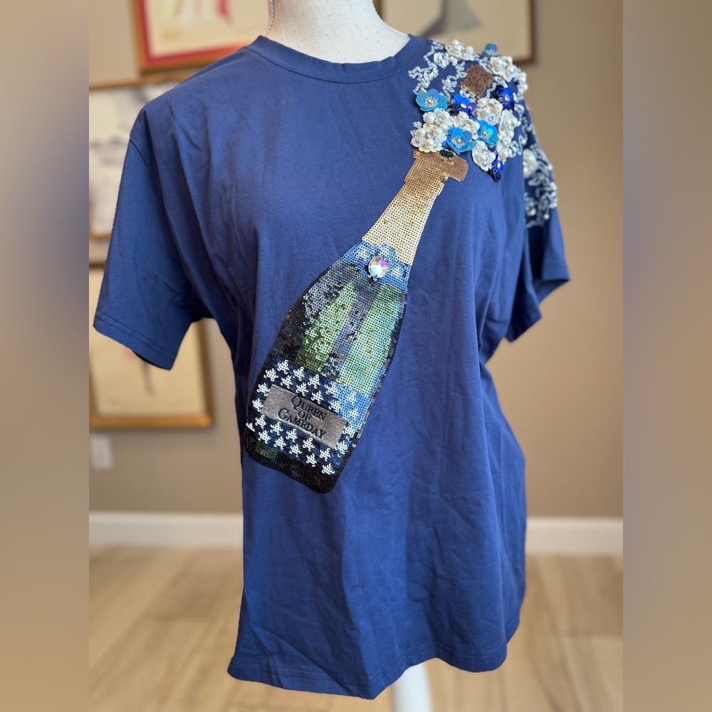 New! QUEEN OF SPARKLES Navy & Silver Star Tee Popping Champagne Tee - Picture 4 of 13